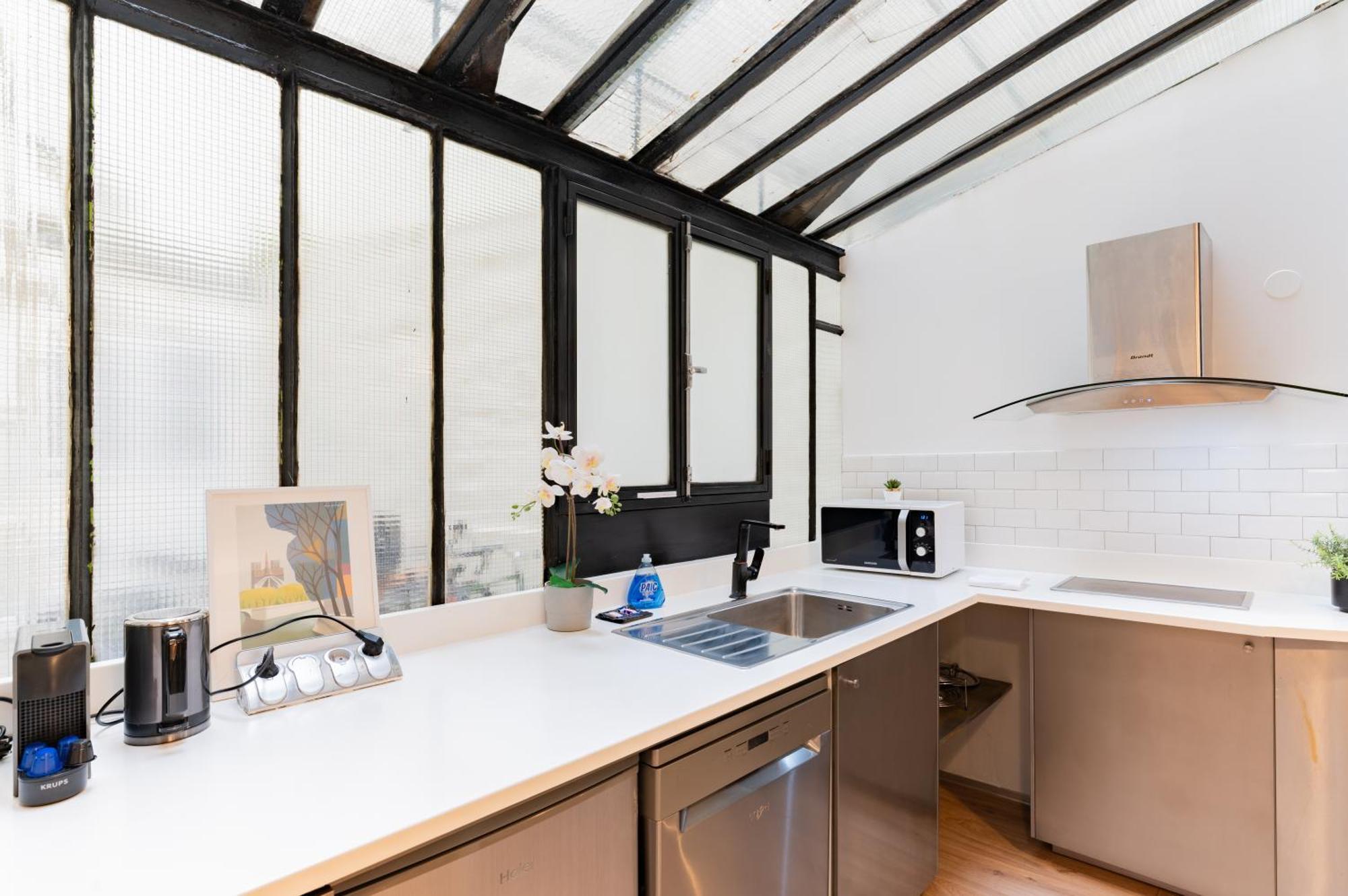 St Germain Sartre ChicSuites Paris Exterior foto